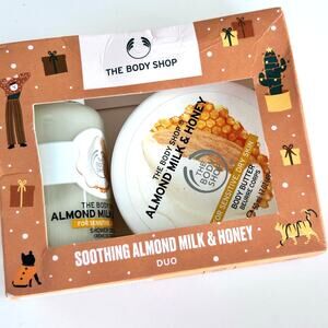 THE BODY SHOP Soothing Almond Milk & Honey Duo Travel Size Stocking Stuffer
